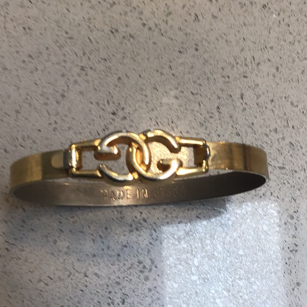 Gucci - Picture 3 of 3